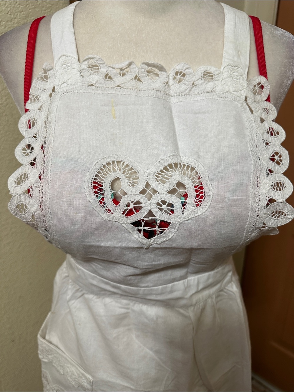 VTG White Lace-Appliqué Cotton Apron